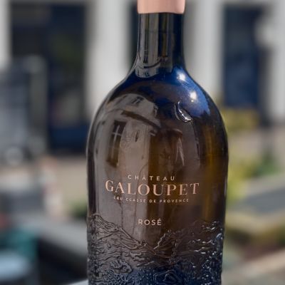 Eine Flasche Château Galoupet Rosé – Cru Classé de Provence